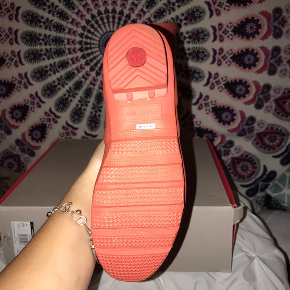 ✨*NEW* HUNTER BOOTS* - Picture 3 of 3